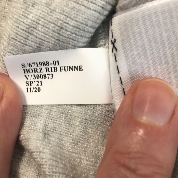 Banana Republic Ribbed Funnel neck sweater XS - Picture 6 of 11